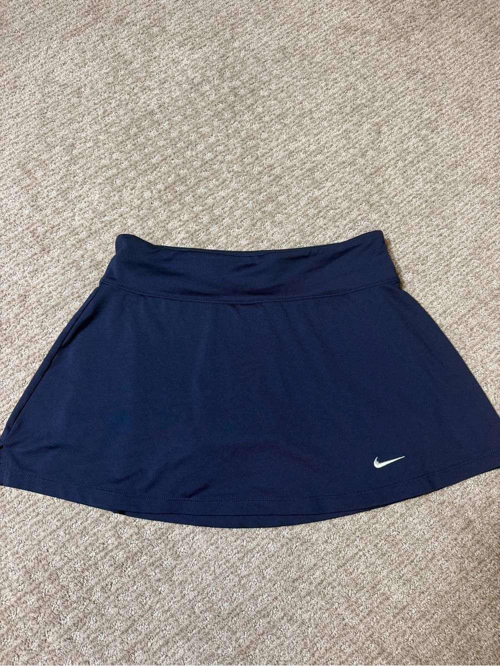 Nike Women’s Navy Blue Tennis skirt with Embroidered White Swoosh size M